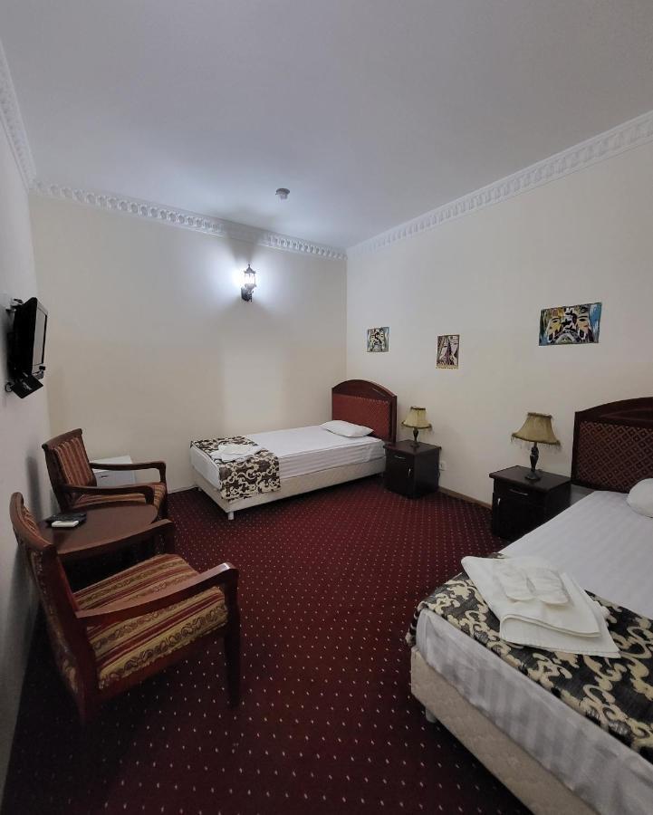 Shokhtut Hotel Honeymoon Buchara Buitenkant foto
