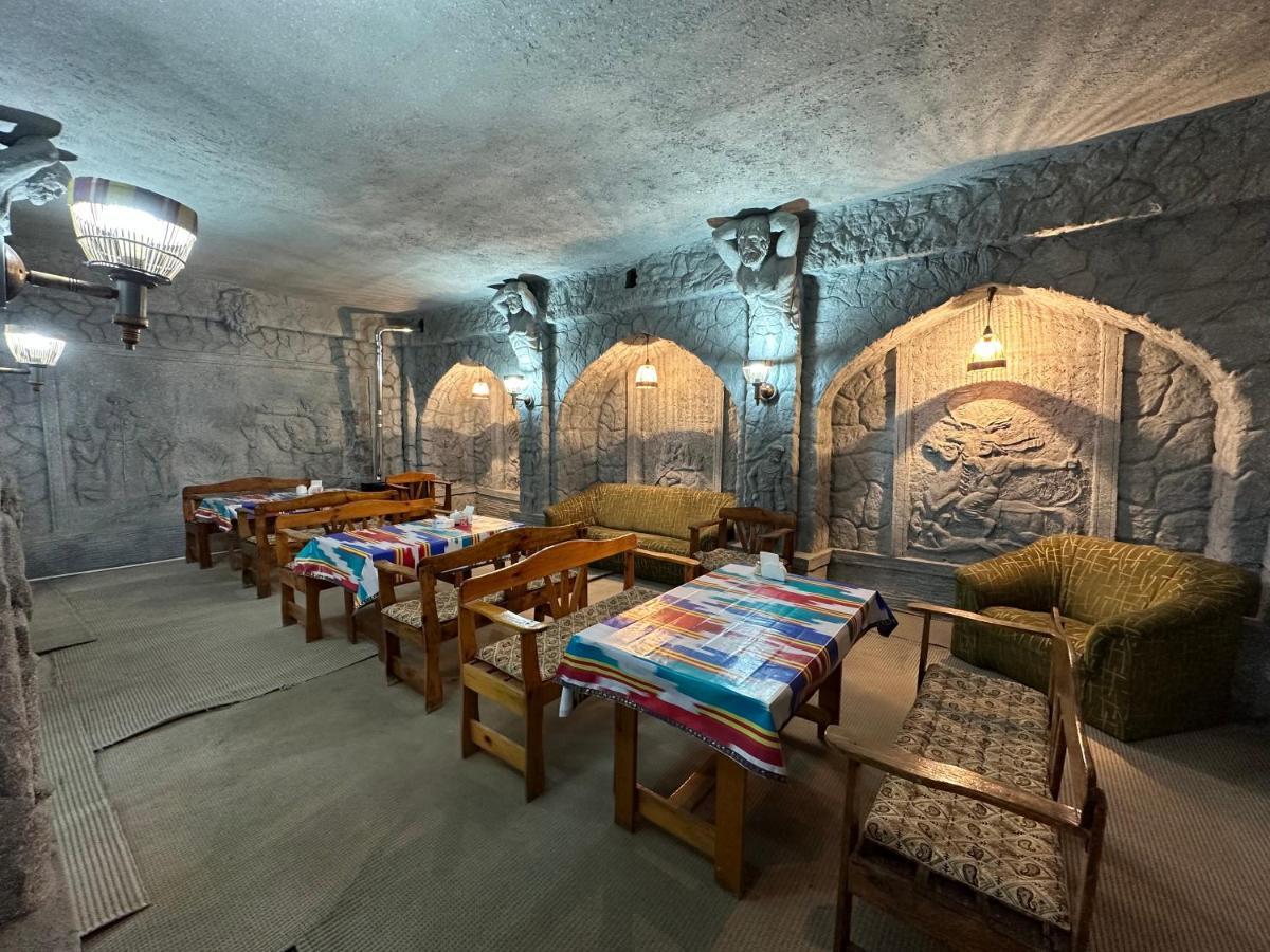 Shokhtut Hotel Honeymoon Buchara Buitenkant foto